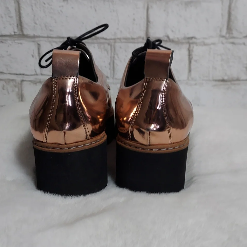 Shelly's London rose gold metallic platform loafer